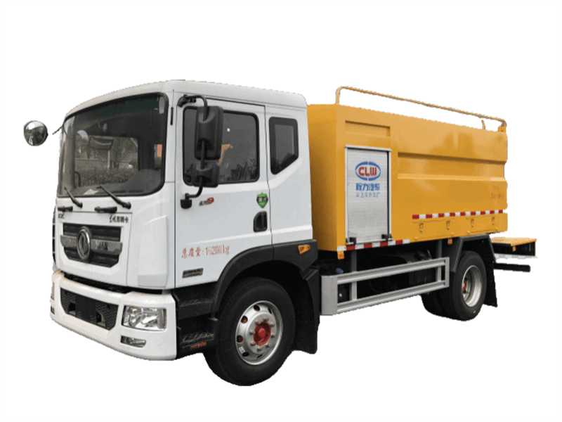 Vacuum Tank Truck-Picture4