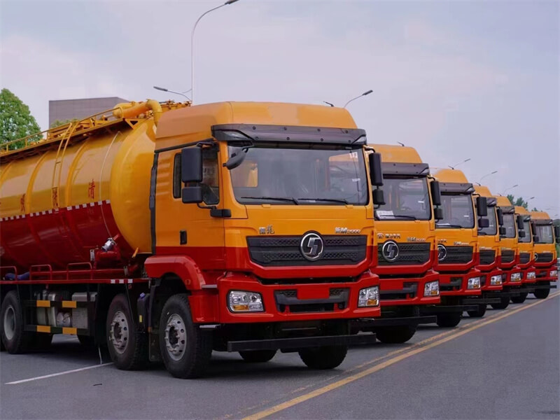Vacuum Tank Truck-Picture8