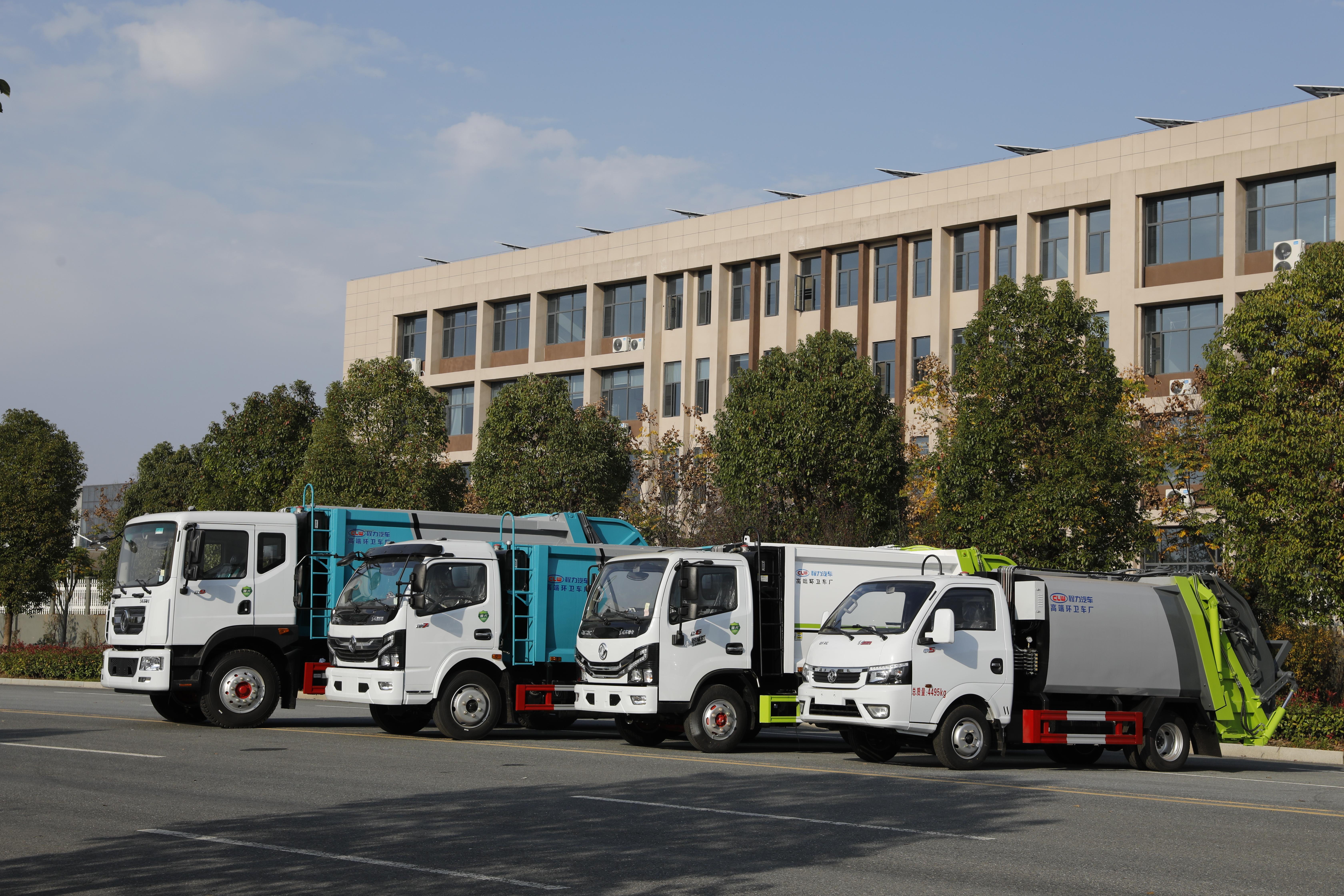 Compactor Garbage Truck-Picture9